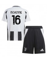 Juventus Weston McKennie #16 Hjemmedraktsett Barn 2024-25 Korte ermer (+ bukser)